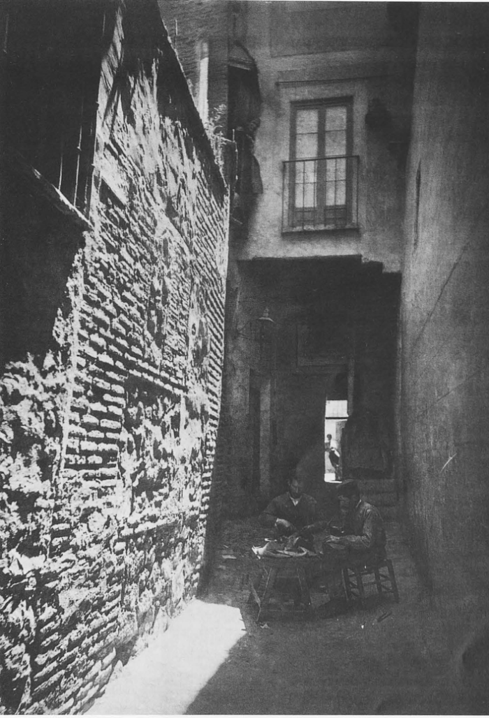 zapateros de silla_Toledo_1880.png