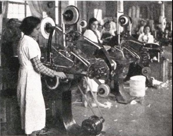 00_PapelerasColectivizadasAlcoi [1936-1939]_Operariasfabrica.png