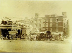 antiguo-mercado-de-la-puerta-del-mar-foto-ama